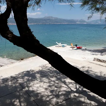 Large W Big Terrace Next To The Beach شقة *